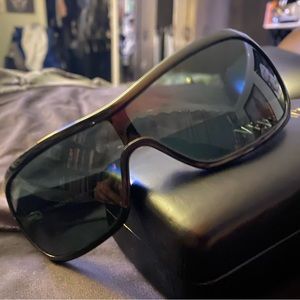 Versace sunglasses! In pristine condition! :) 😎